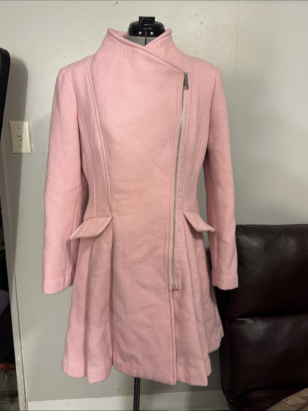 Guess Women's Light Pink Asymmetrical Zip Trench Coat